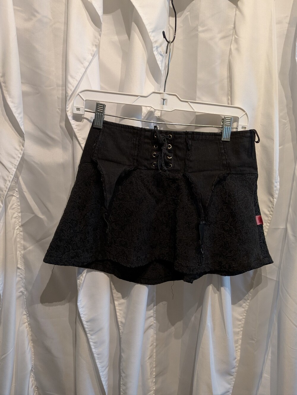 D3 Vintage TRIPP NYC Black Corset Lace-Up Damask Mini Skirt Y2K Goth